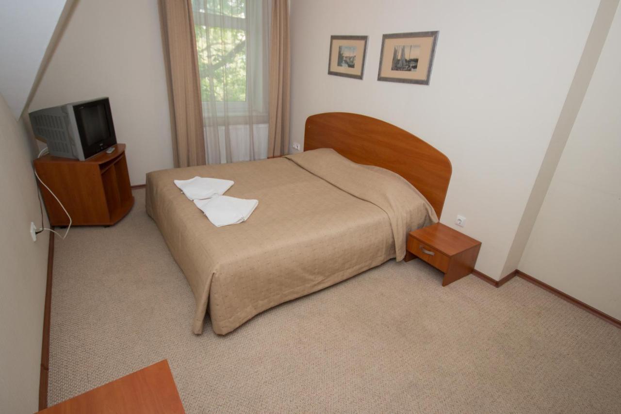 Deims Hotel Šilutė Szoba fotó